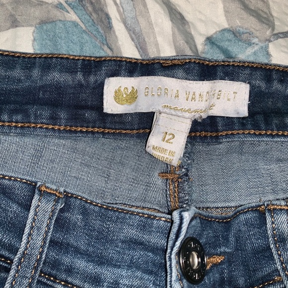 🎉 5 for $20 🎉 EUC cute bootcut jeans - Picture 2 of 3